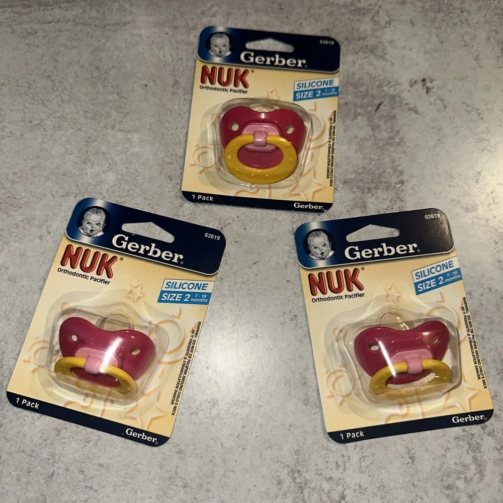 3 Lot Vintage 2005 Gerber NUK Orthodontic Silicone Pacifier Size 2 NOS Pink